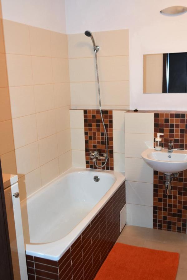 Apartament Ken49 Appartamento Varsavia Esterno foto